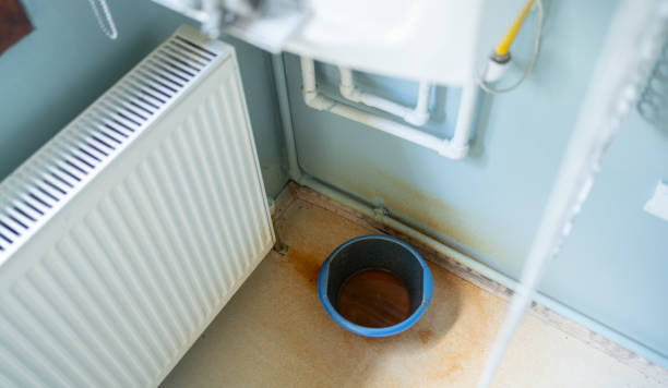 Best Water damage contractors near me  in Wyndmoor, PA